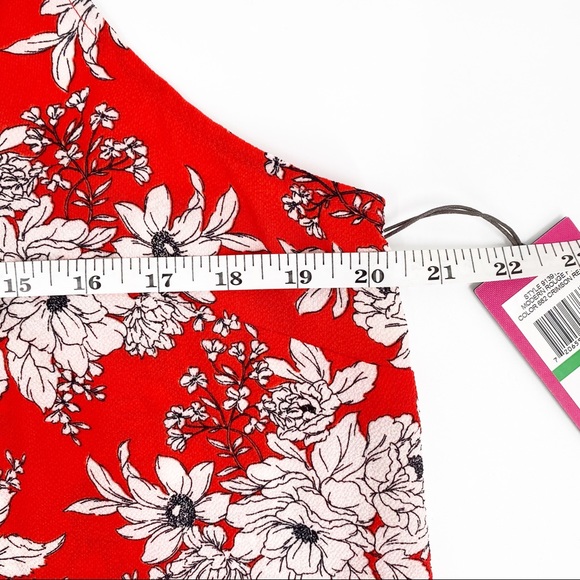 Vince Camuto Floral Print Asymmetric Hem Red V-Neck Tank Top Blouse Large NWT - Picture 10 of 13